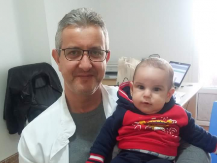 Chirurgien pédiatre Dr Yekene Noureddine